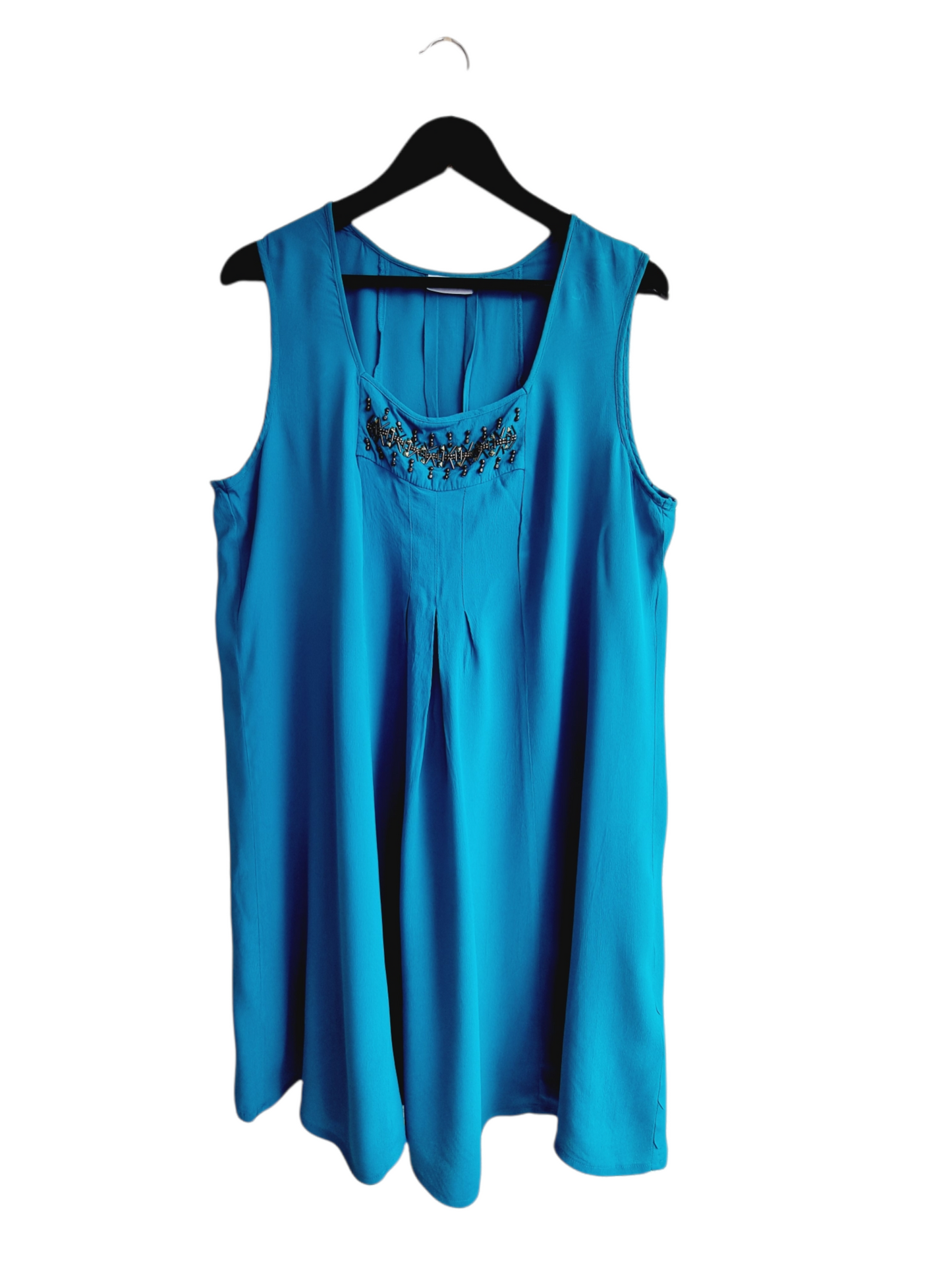 Tunique avec collier de perles (SIZE :  EUR 48/50)