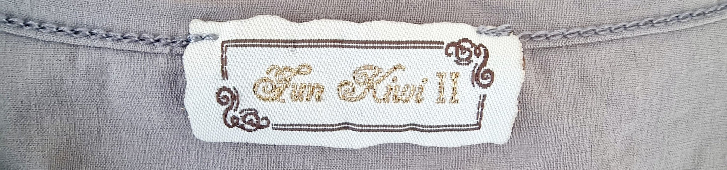 Robe légère aux boutons apparents & fleurs (SIZE : T5)