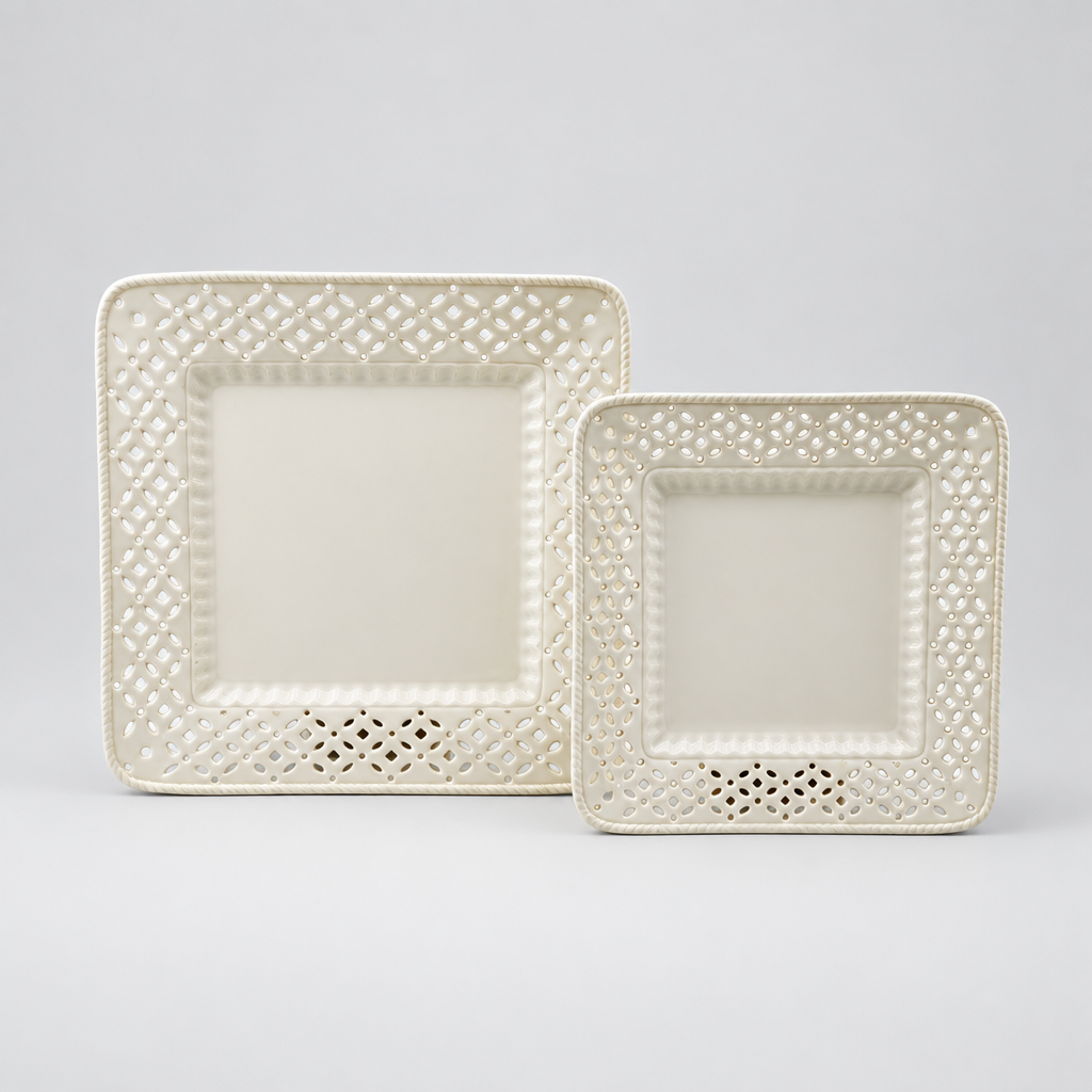 Assiettes ajourées en céramique (12 pièces)