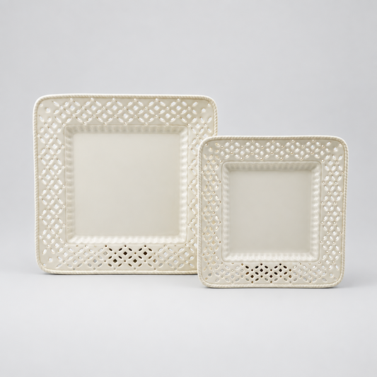 Assiettes ajourées en céramique (12 pièces)