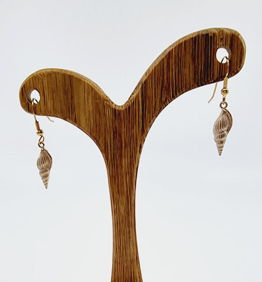 Boucles d'oreilles coquillage - sable/doré
