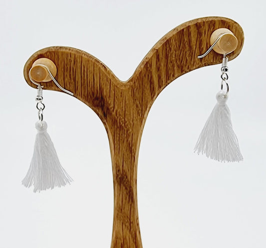 Boucles d'oreilles pompon - blanc