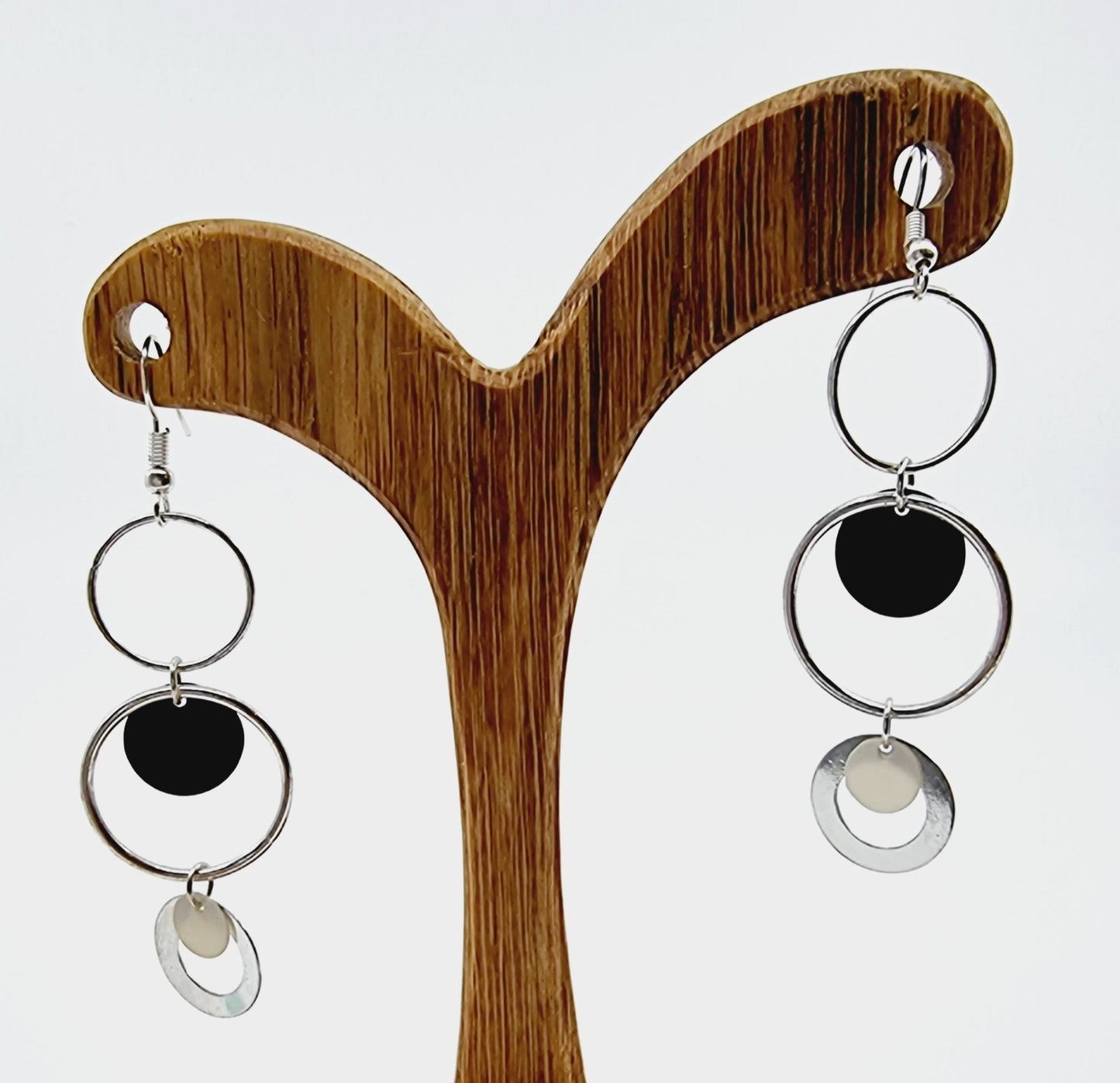 Boucles d'oreilles longues - argentées à anneaux