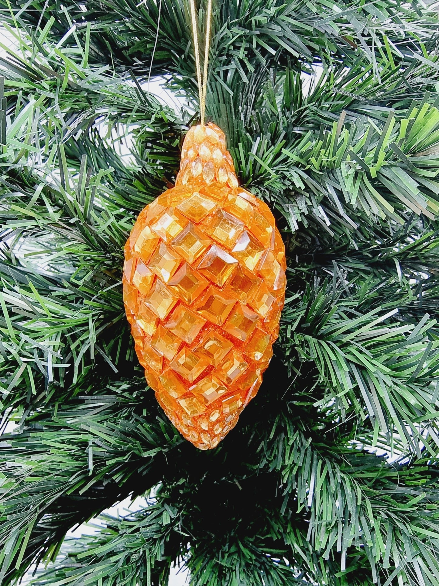 Décoration pour sapin - Pomme de pin