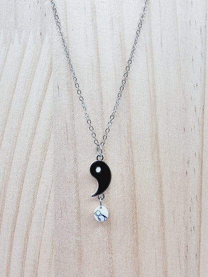 Colliers yin-yang - Obsidienne et Howlite blanche