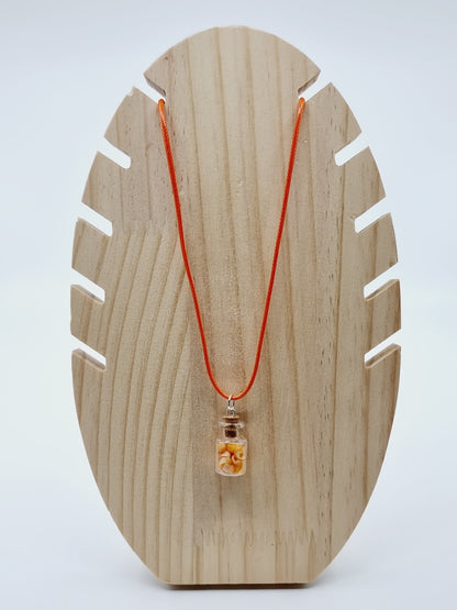 Collier fiole - petits coquillages