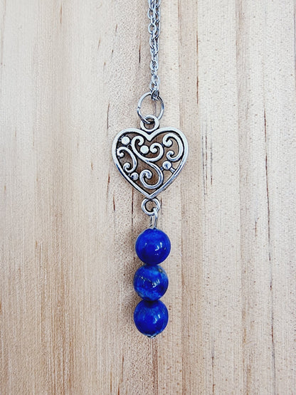 Collier coeur à fioriture - Lapis-lazuli avec calcite