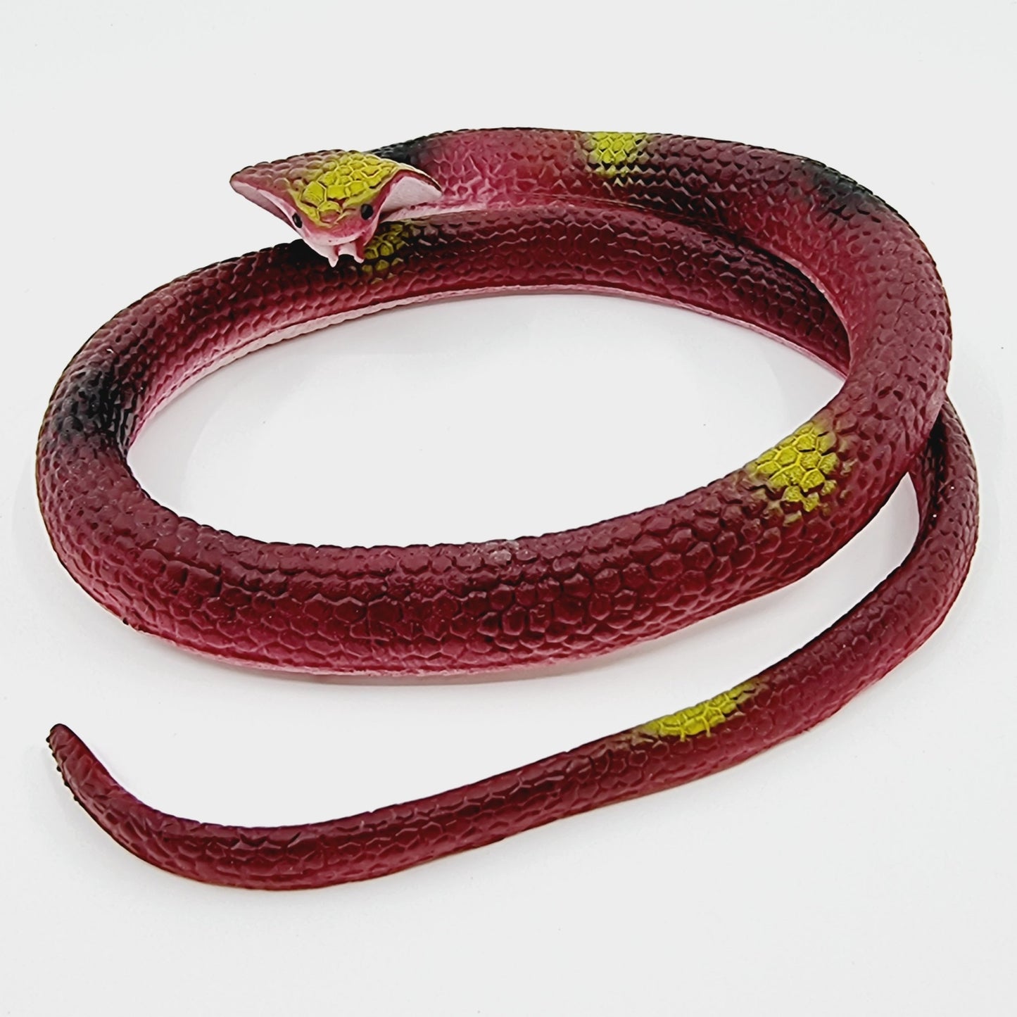 Serpent en plastique - rouge