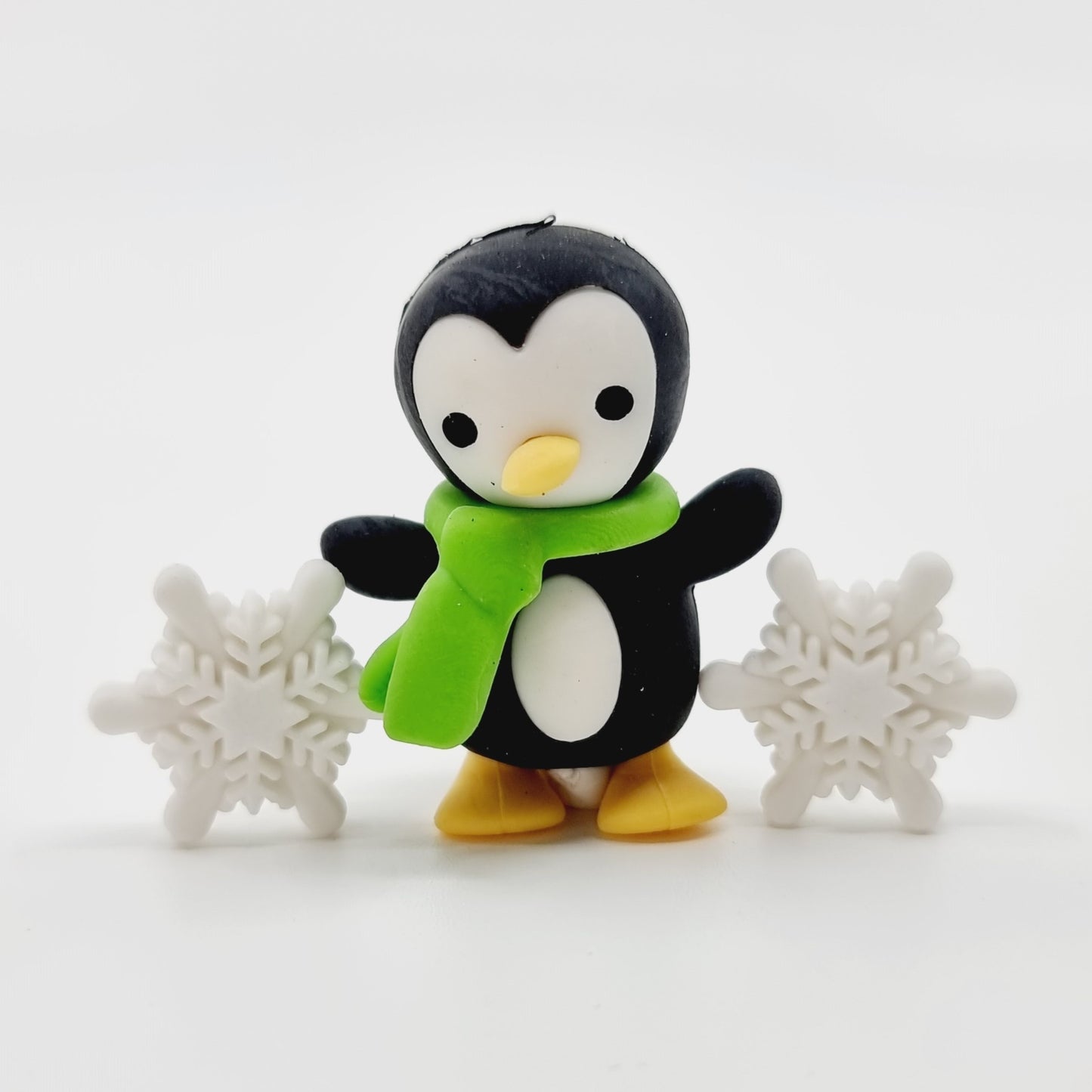 Gomme pingouin - écharpe verte