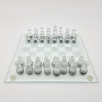 Jeu d'échecs en verre