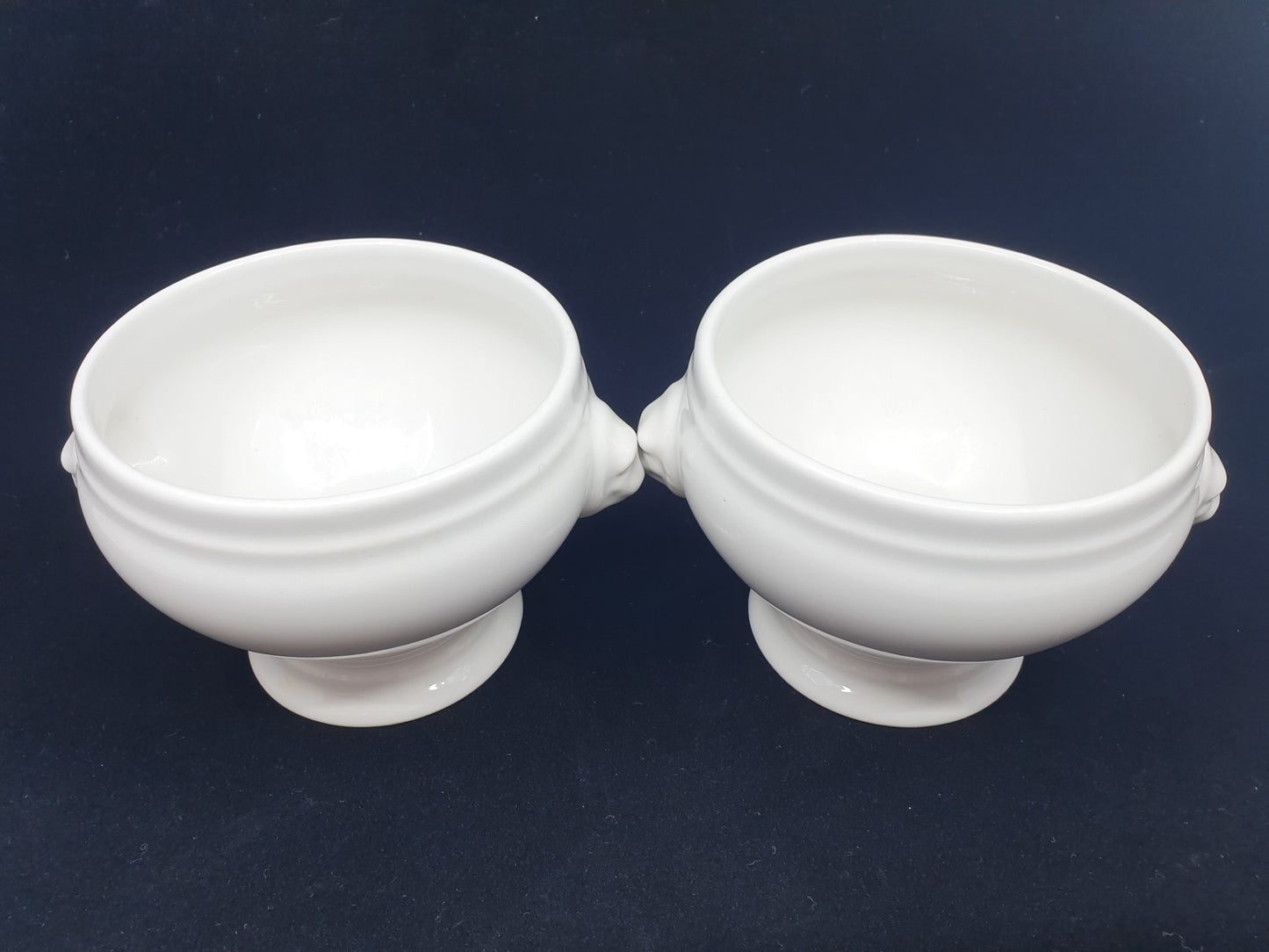 Soupière blanche (4 pièces )