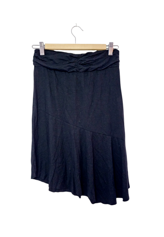 Jupe mi-longue asymétrique noire (XS/S)