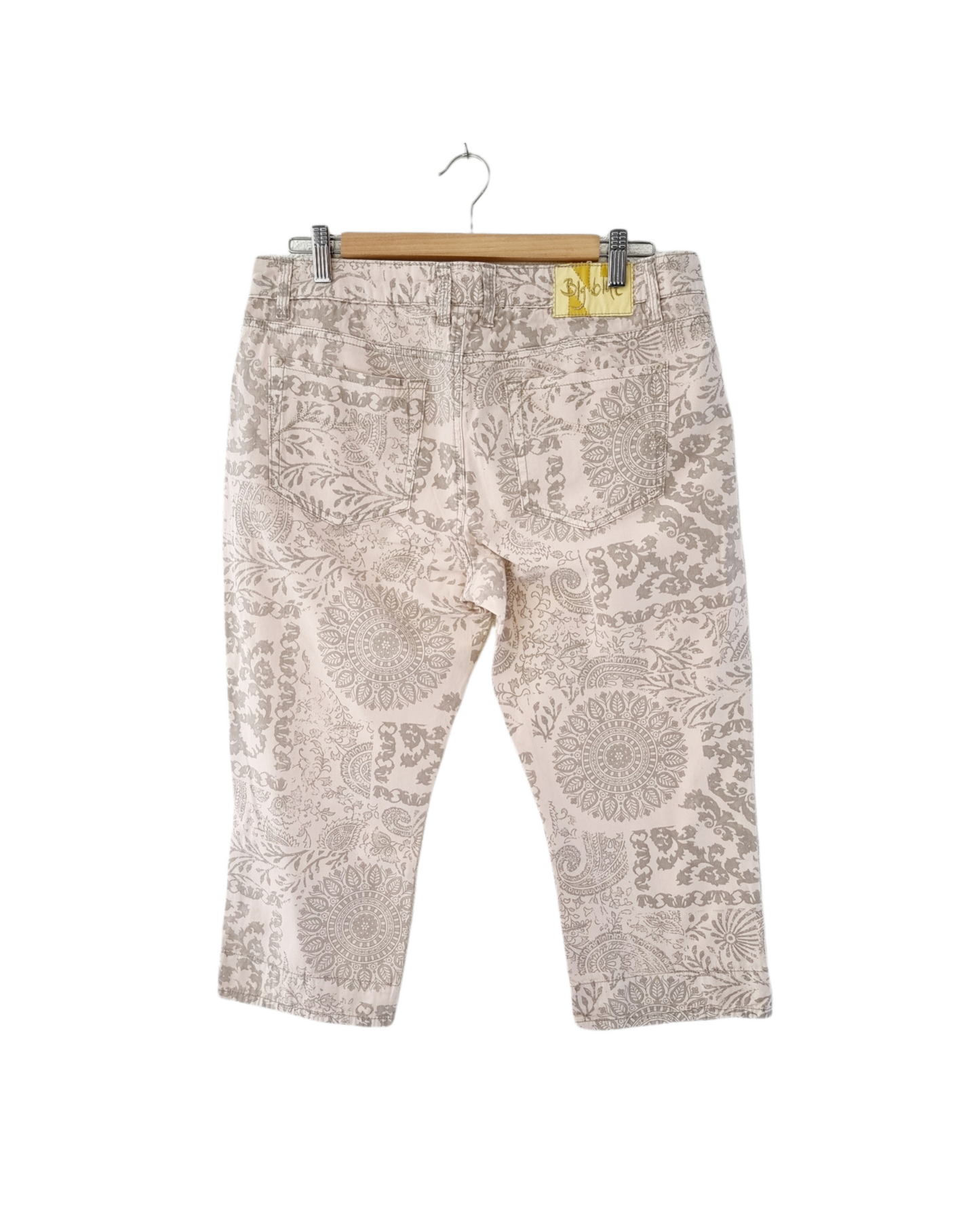 Pantacourt à motif soleil (SIZE : L)