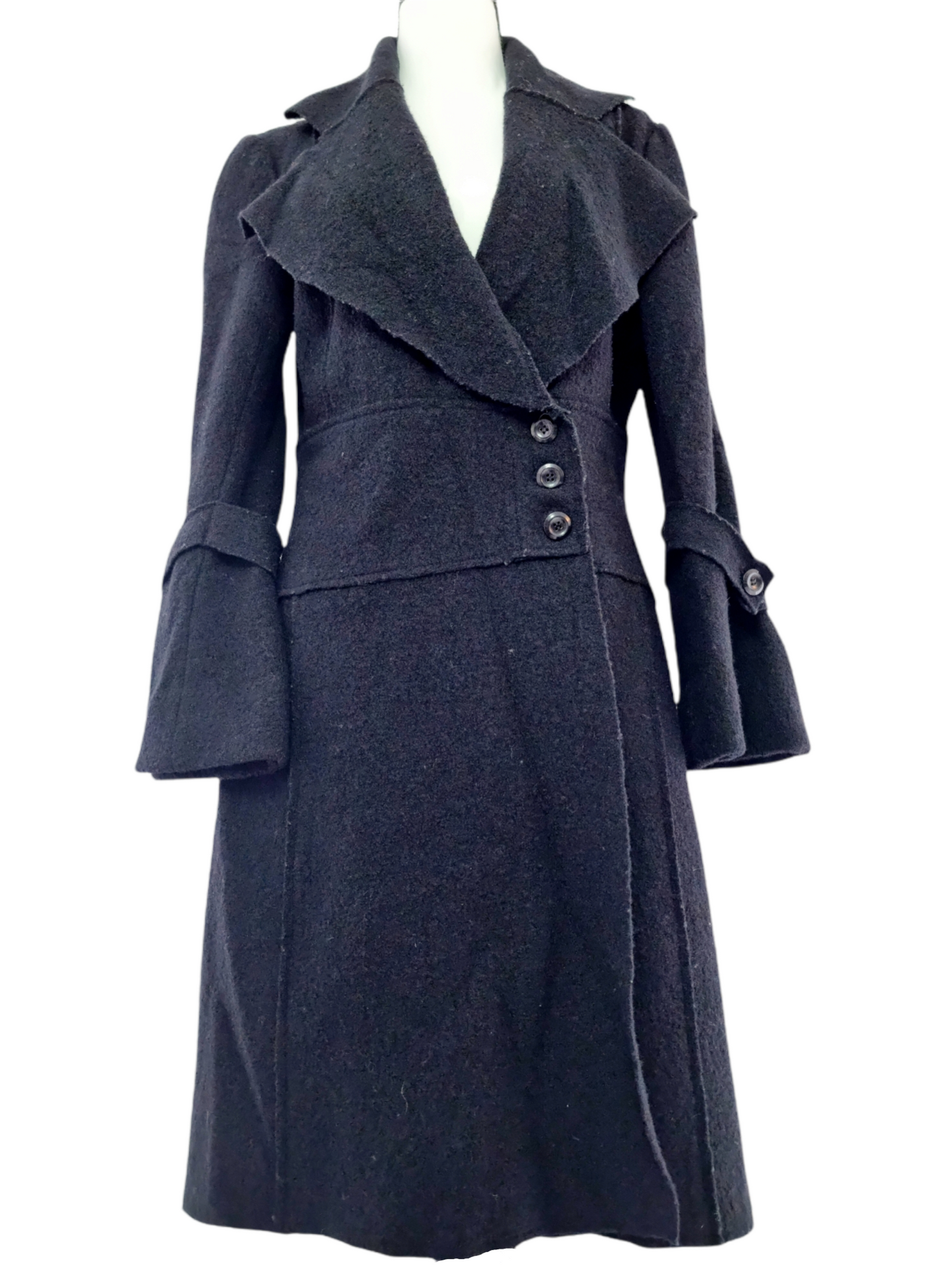 Manteau noir à manches évasées (SIZE : M)