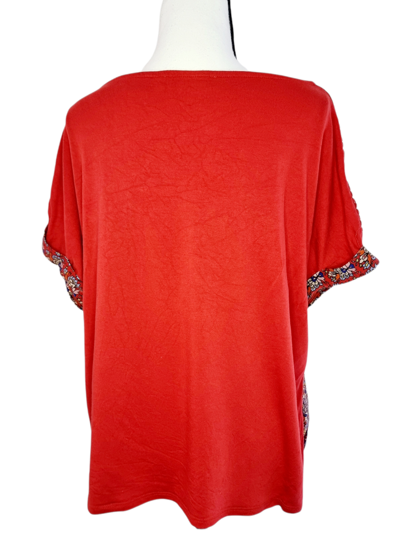 T-shirt Paisley avec broderie sur les manches (SIZE : XL)