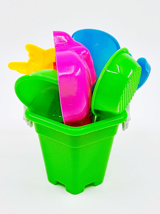 Petit seau de plage avec accessoires (7 pièces) - Vert