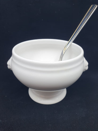Soupière blanche (4 pièces )