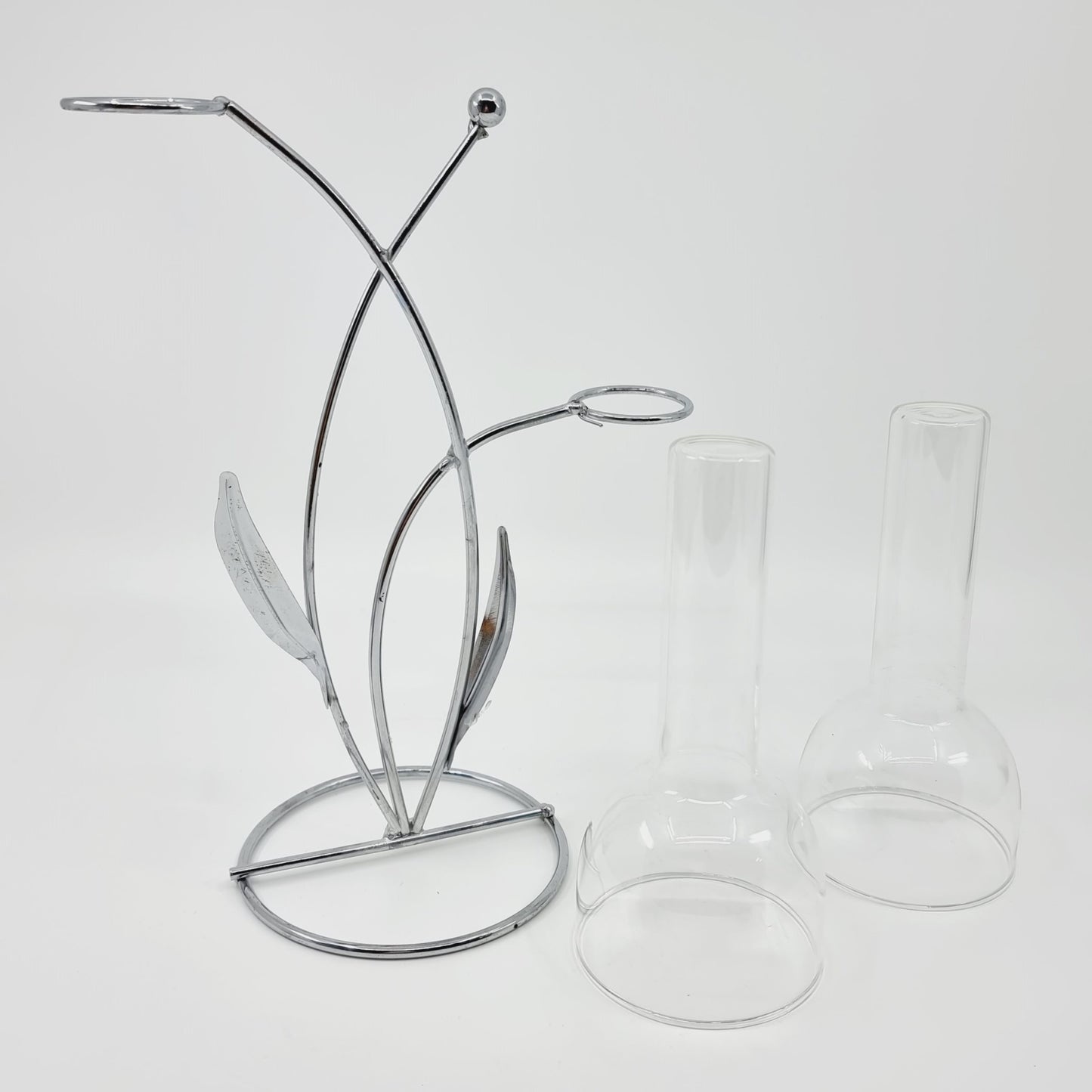 Support avec deux fioles en verre