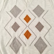 Pullover col en V motif argyle (SIZE : M)