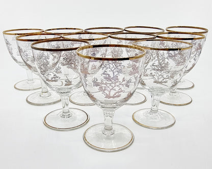 Verre à pied à motif et dorure (12 pièces)