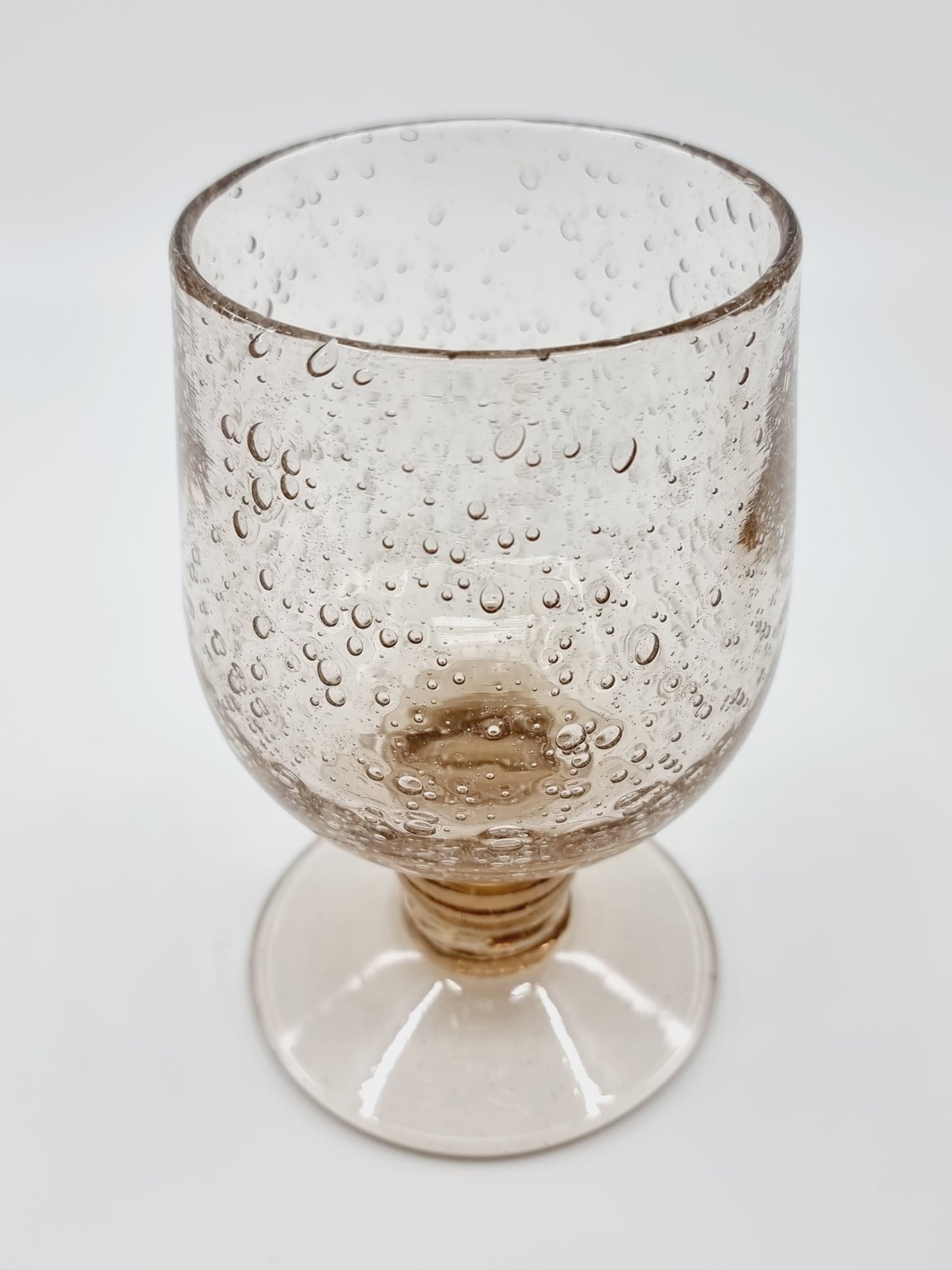 Verre à pied rosé et bullé (3 pièces)