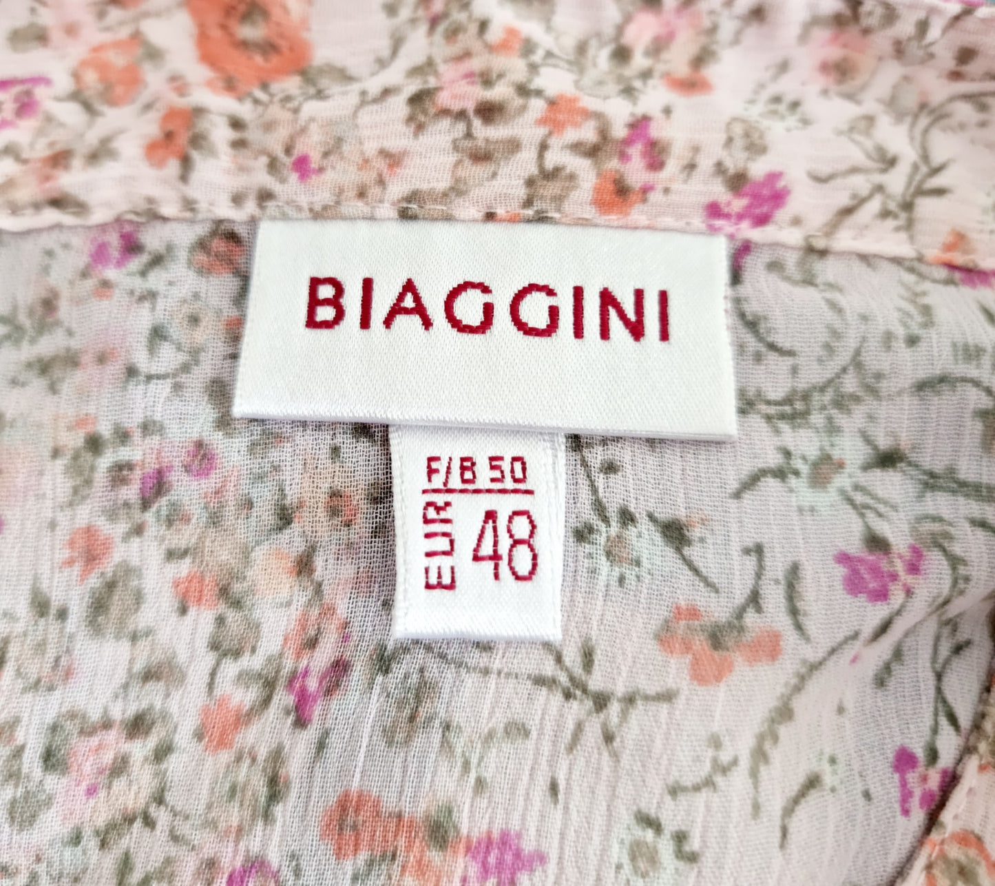 Blouse fleurie à volant (SIZE : 48)